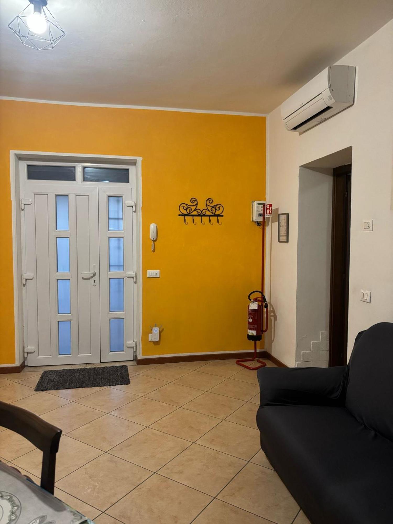 Casa Domus Oppiorum *