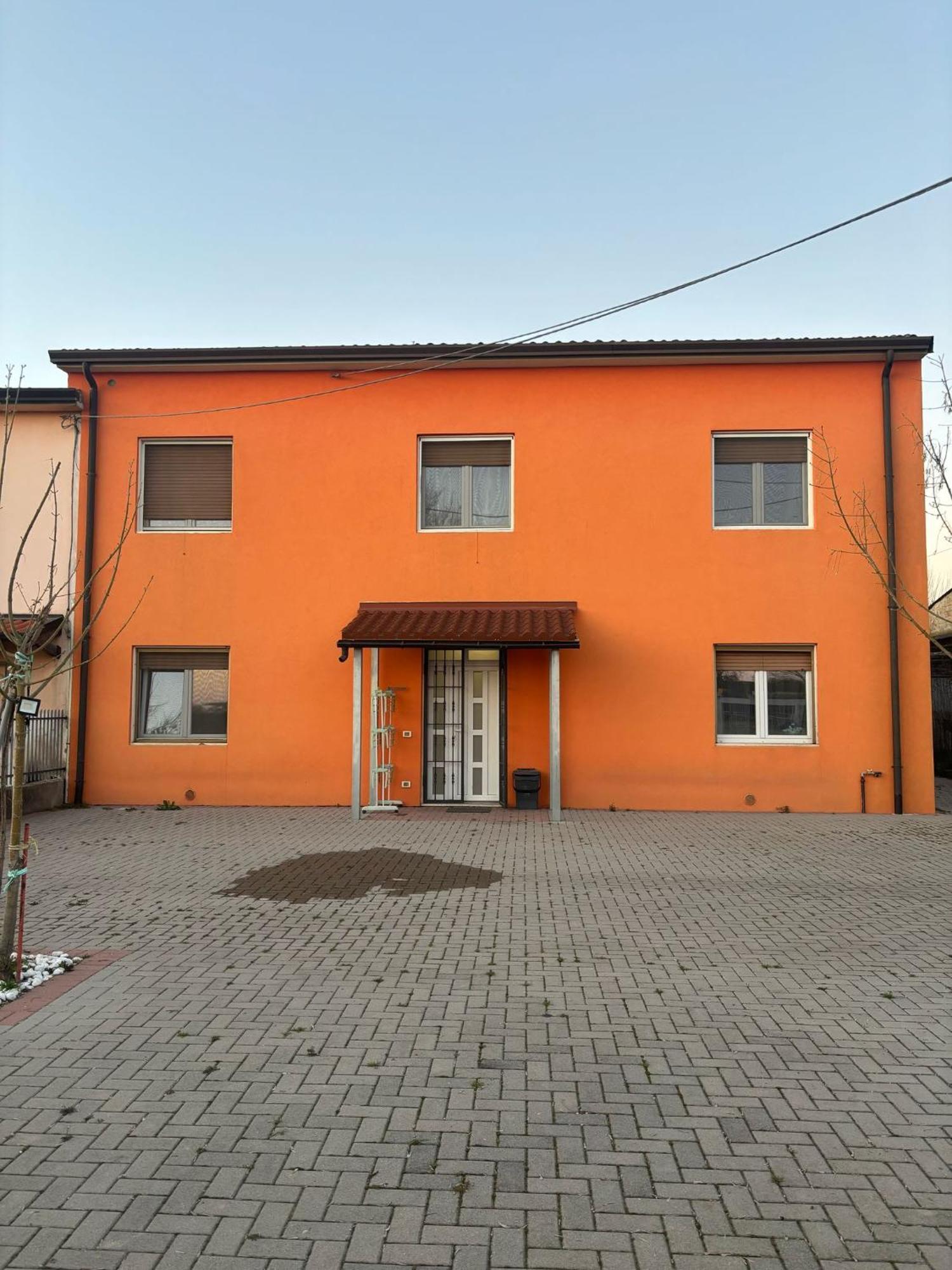 Casa Domus Oppiorum